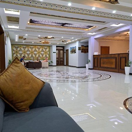 Caravan Plaza Inn Boutique Бухара Экстерьер фото