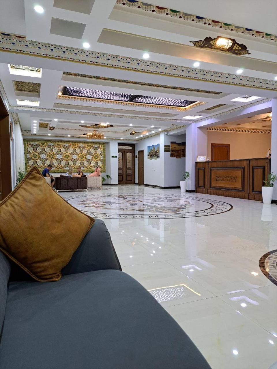 Caravan Plaza Inn Boutique Бухара Экстерьер фото