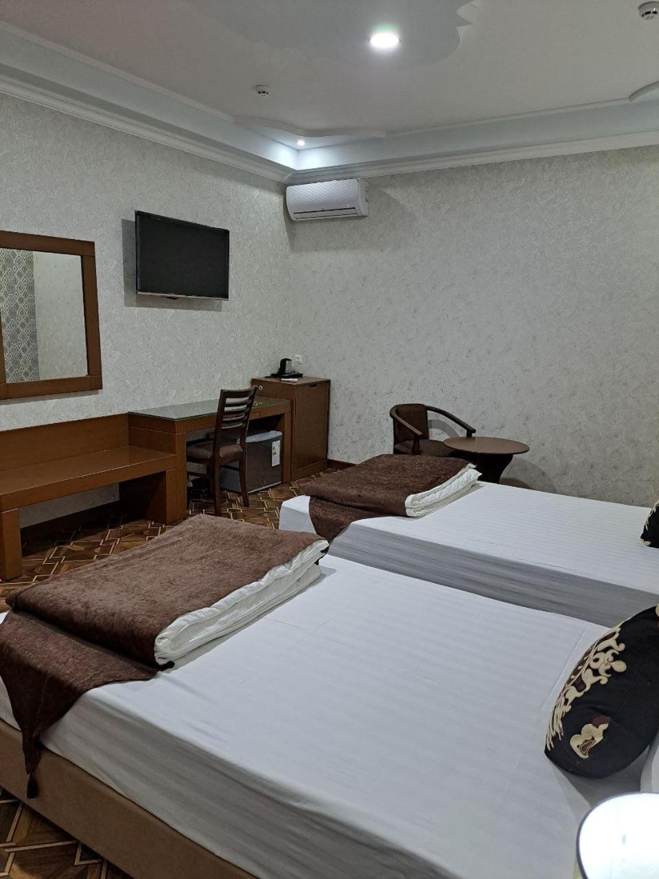 Caravan Plaza Inn Boutique Бухара Экстерьер фото