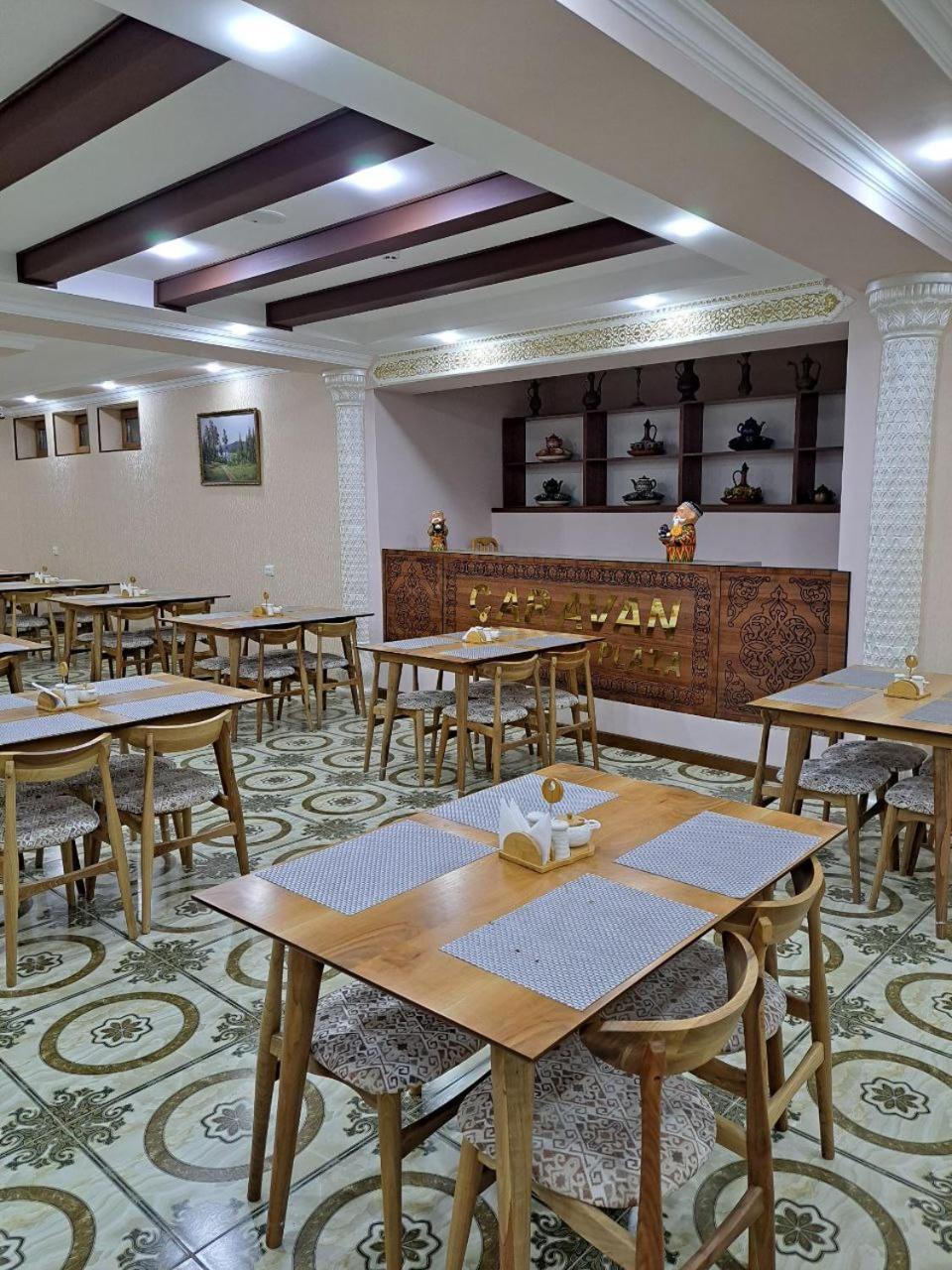 Caravan Plaza Inn Boutique Бухара Экстерьер фото