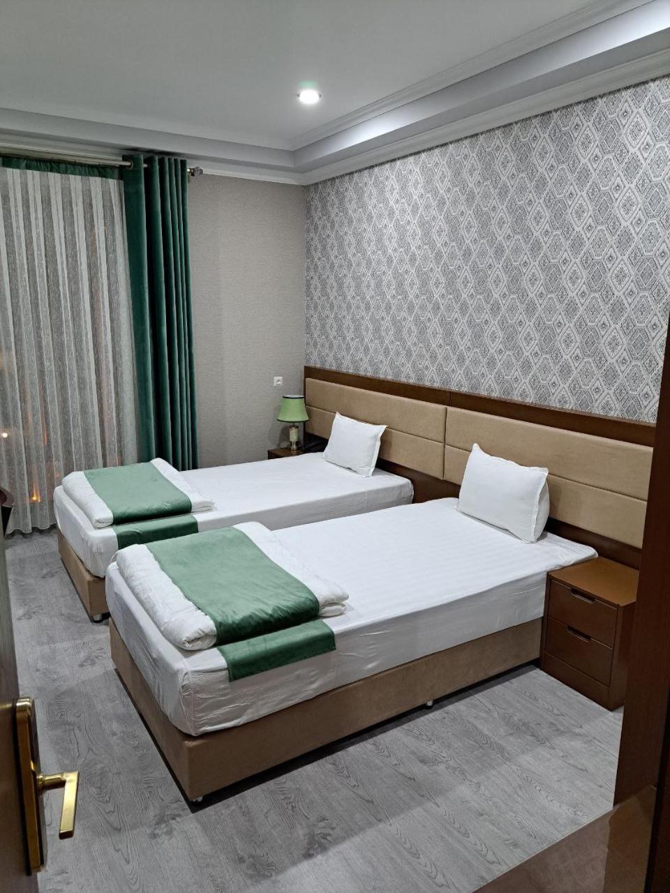 Caravan Plaza Inn Boutique Бухара Экстерьер фото